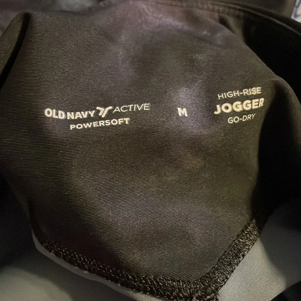 Old Navy Active Jogger Sz M - Picture 4 of 6